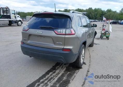2019 Jeep Cherokee Latitude 4X4 from USA, damaged, VIN 1C4PJMCBXKD307025